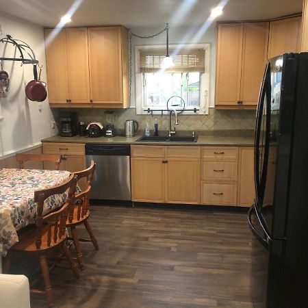 Entire Detached 3-Bedrooms Cute Home In Cornwall Area Exterior foto